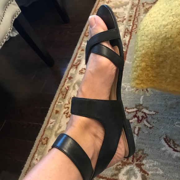 🌺Nine West Leather Sandals - Picture 6 of 8